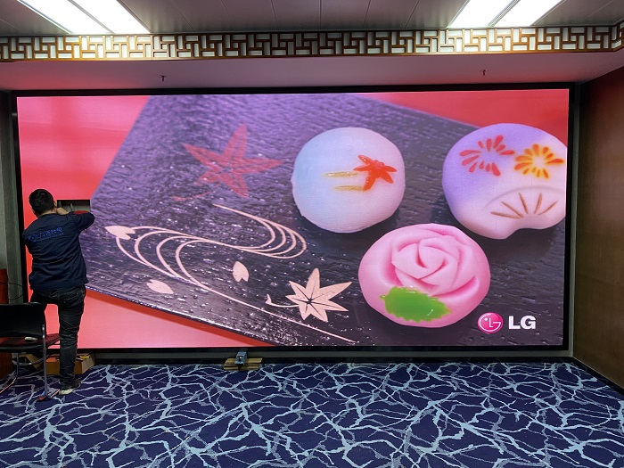 全彩LED顯示屏，洛陽(yáng)LED地磚屏